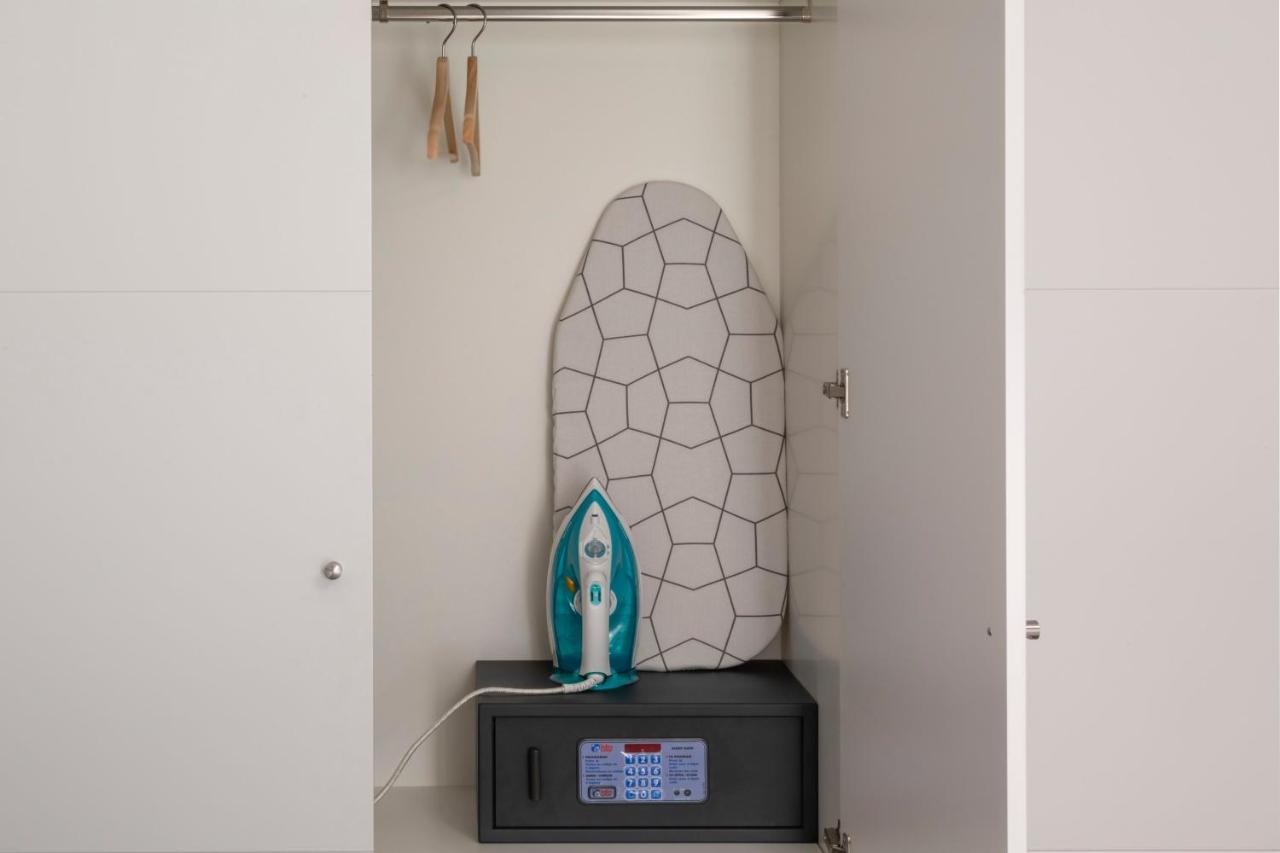 Slow Suites Augusto Madrid Buitenkant foto