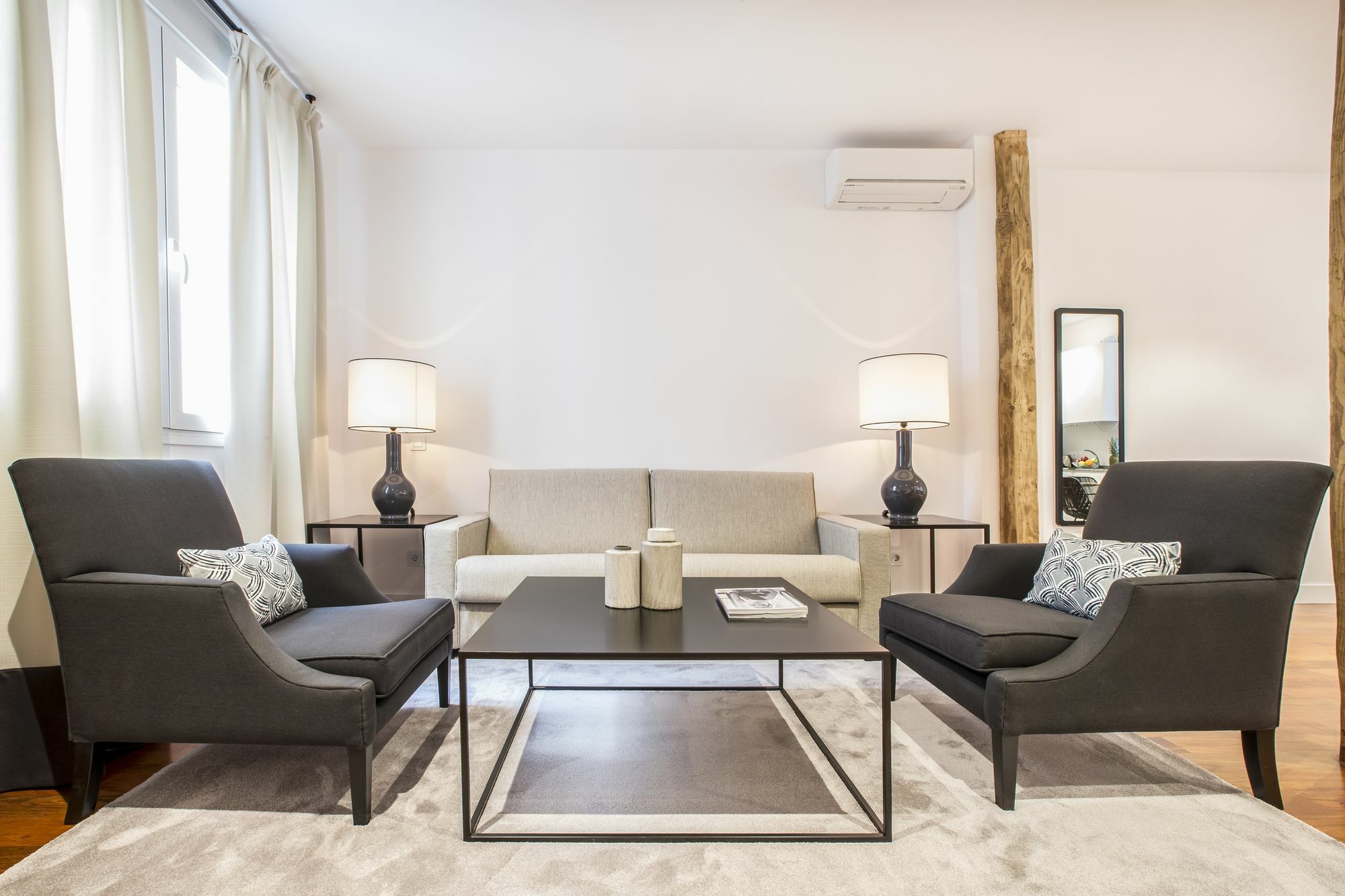 Slow Suites Augusto Madrid Buitenkant foto