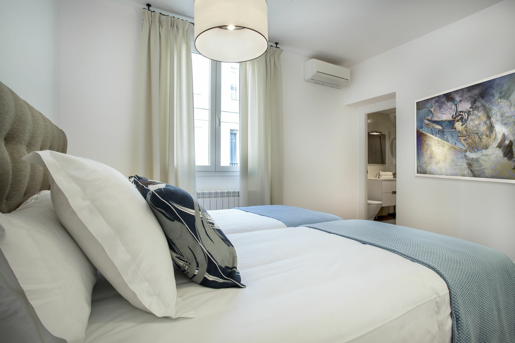 Slow Suites Augusto Madrid Buitenkant foto